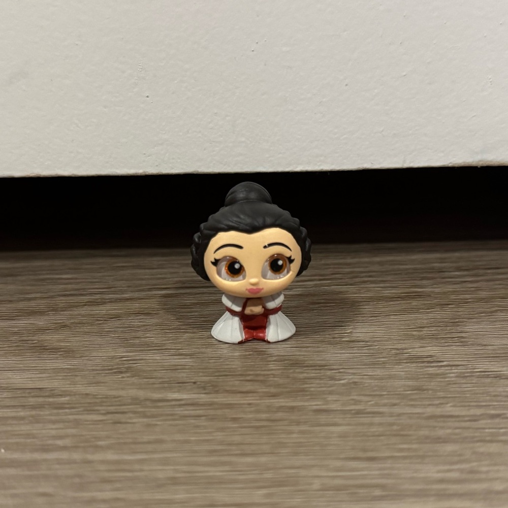 Disney Doorables Princess Leia Star Wars Series Figure